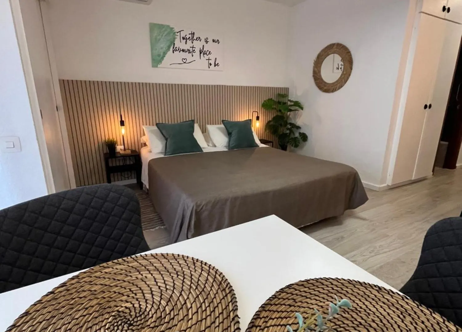 Balcon Con Vistas Al Mar Y Piscinas En Hercules Benalmádena Appartement