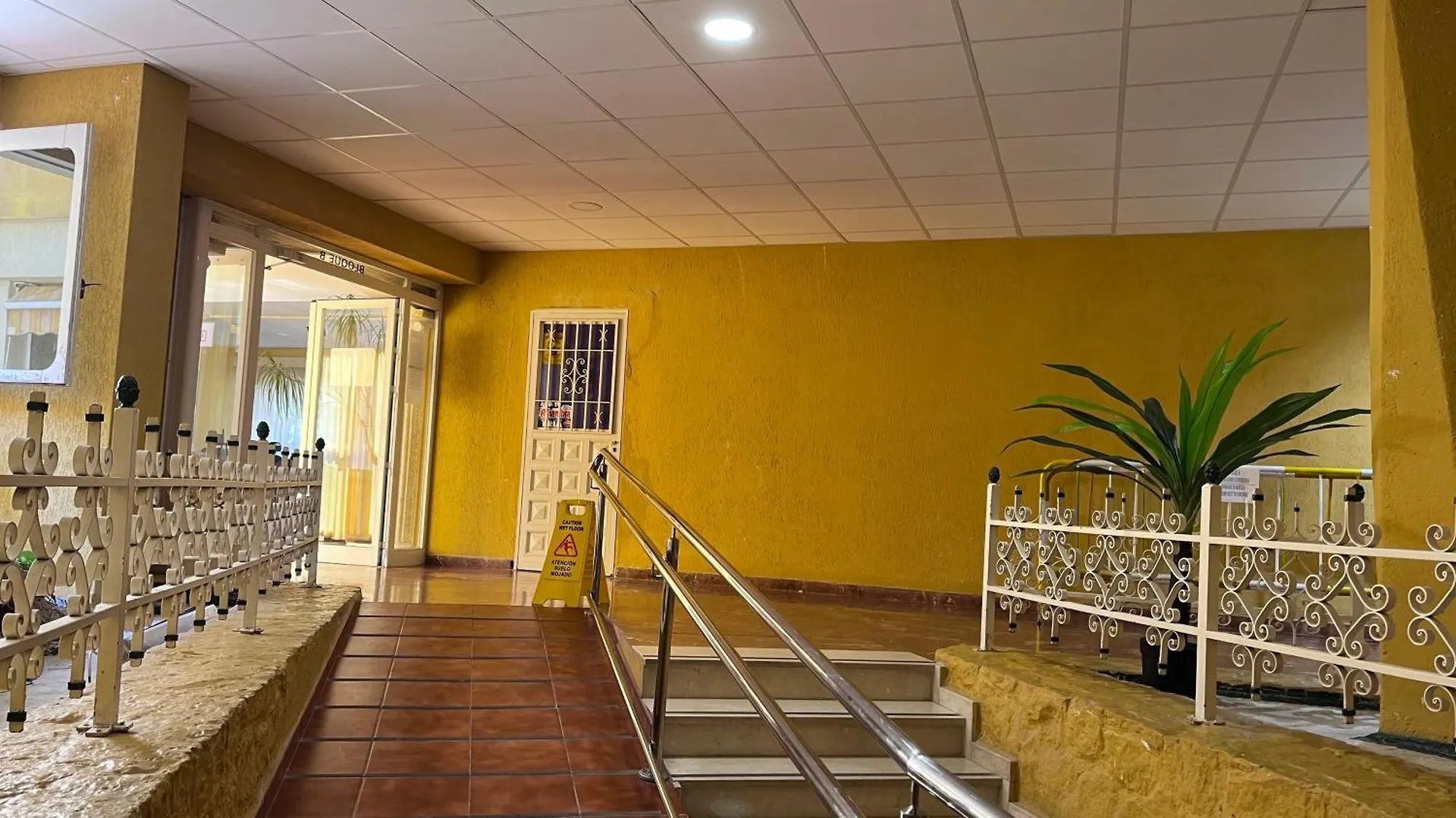 Coastal Feeling, Sea Views & Pools Apt Hercules Benalmadena Apartment